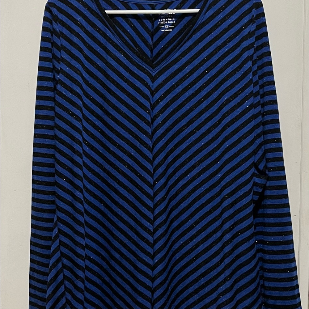 Apt. 9 Blue and Black Striped Long Sleeve Top Women’s XL